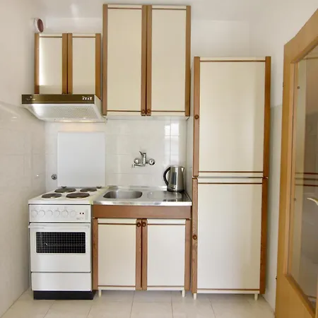 Apartament With A Parking Space - 22659 Umag