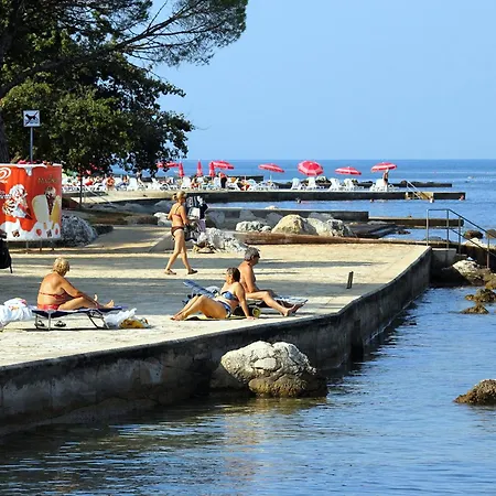 With A Parking Space - 22659 * Umag
