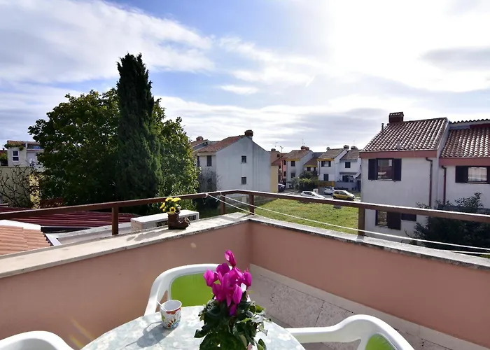 With Parking Space - 22659 Lejlighed *